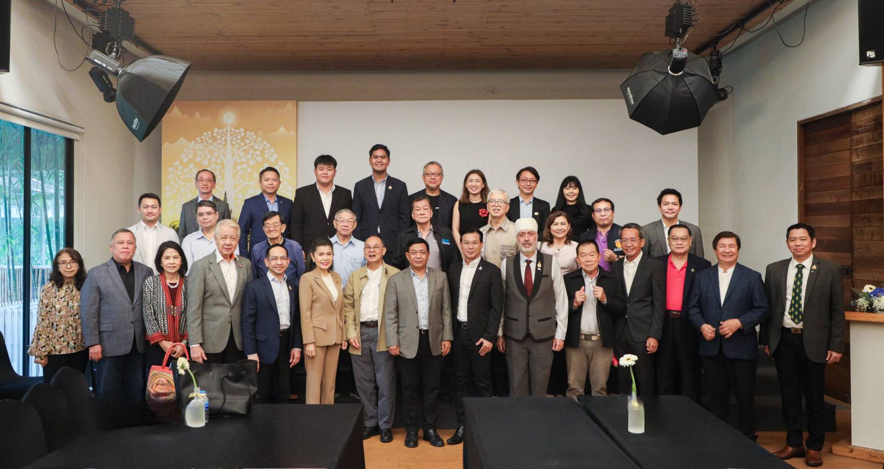 FKII National Agenda – Think Tank Round Table ในหัวข้อ “อนาคตพลังงานไทย: ปัญหาและโอกาส”